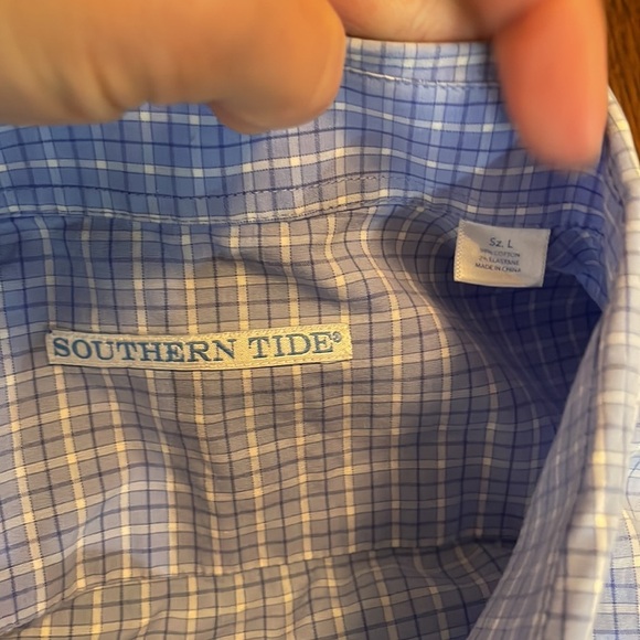 Southern Tide Button Down. Large. Mountainside windowpane. Blue. Cotton - Picture 3 of 11